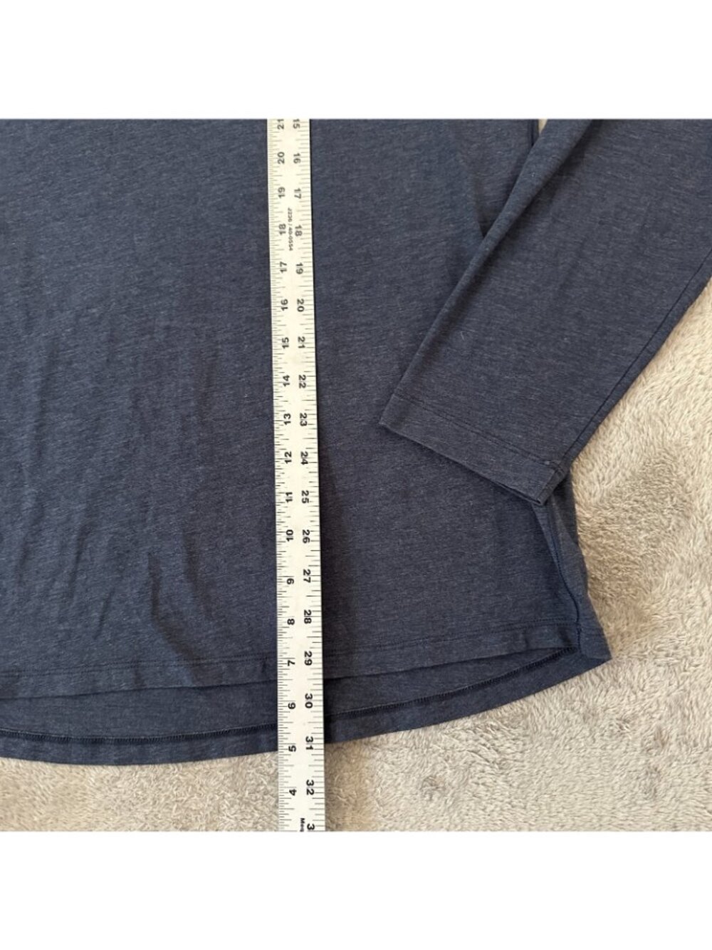 Lululemon Men's Long Sleeve Tee Shirt size XL *See Measurements Navy Blue - Picture 2 of 4